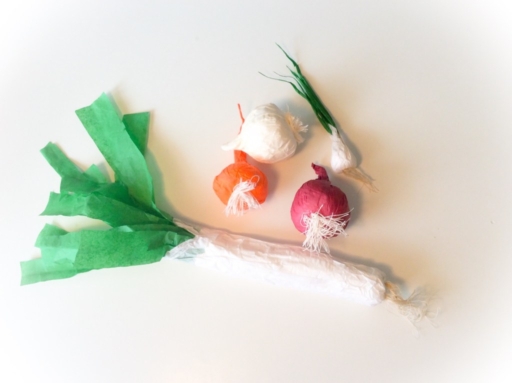 Paper craft vegetables.&nbsp;Onions.
